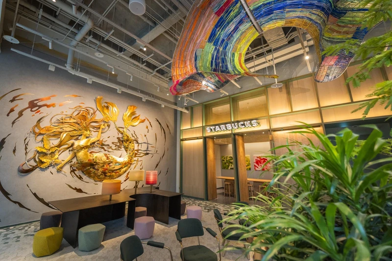 星巴克DREAM PLAZA門市7樓戶外客席區空中花園 星巴克DREAM PLAZA門市7樓戶外客席區空中花園