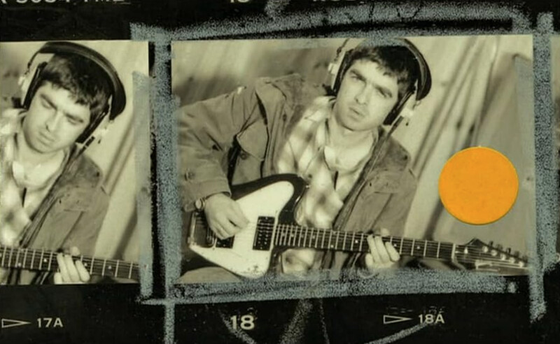 Photo / Oasis: Supersonic Photo / Oasis: Supersonic