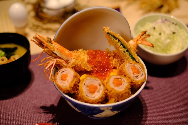 Dream Plaza美食|かつ丼屋 勝急 在臺『1號店』限定「海之味盛合豬排丼」 Dream Plaza美食|かつ丼屋 勝急 在臺『1號店』限定「海之味盛合豬排丼」