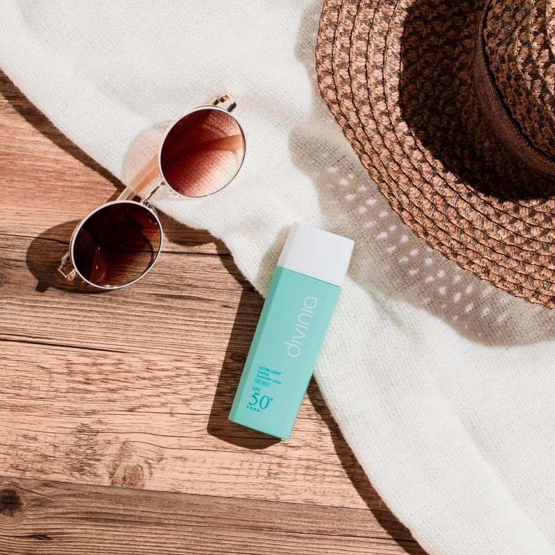 divinia蒂芬妮亞零負擔沁涼防曬水凝乳SPF50+/★★★★70ml，NT399