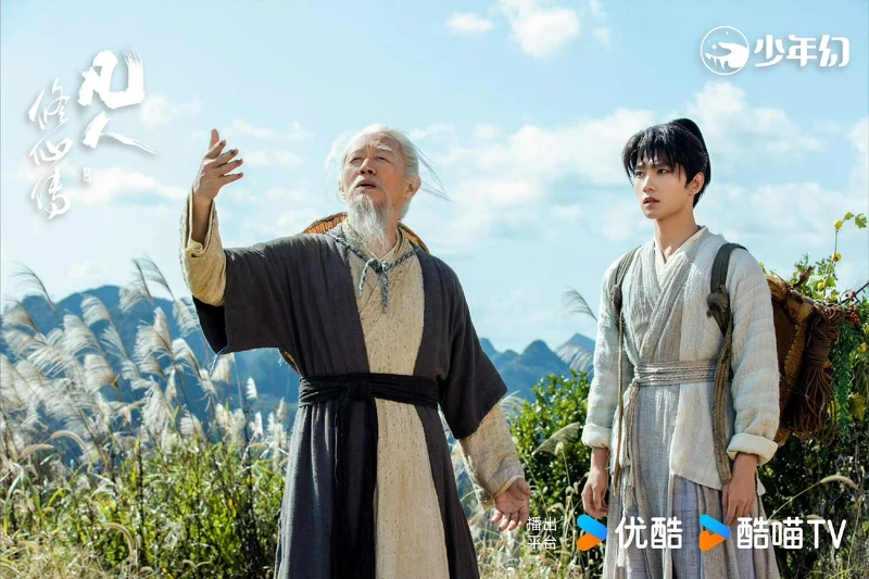 金士傑與楊洋戲裡關係緊張，戲外互動逗趣可愛