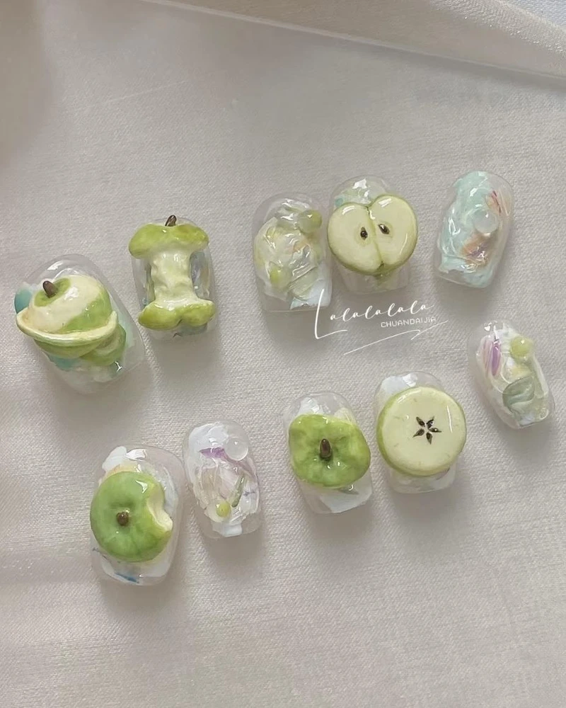 Photo/ 小紅書 @呆笨Nail Photo/ 小紅書 @呆笨Nail