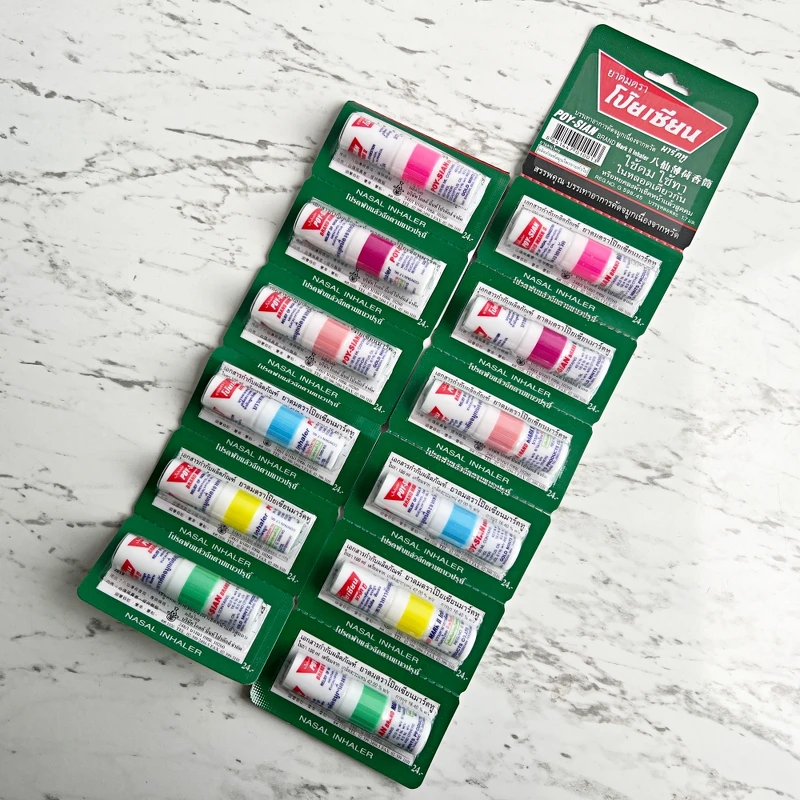 泰國POY-SIAN八仙薄荷棒雖然外觀有不同顏色,但味道是一樣的。 泰國POY-SIAN八仙薄荷棒雖然外觀有不同顏色,但味道是一樣的。