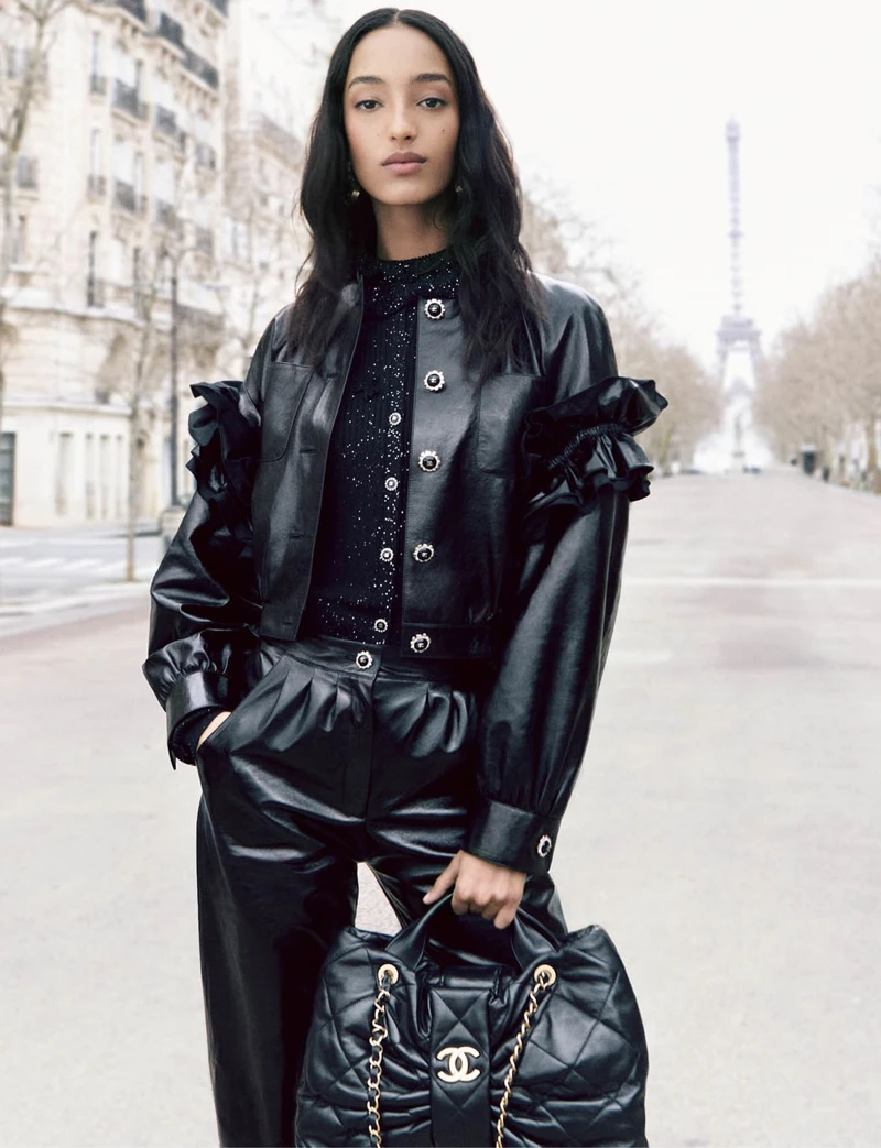 Chanel2025/26 秋冬高級時裝系列形象廣告。