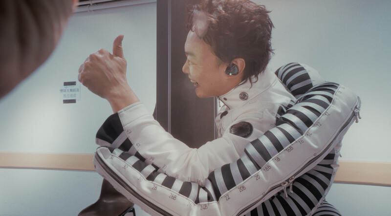 陳奕迅演唱會紀錄電影《FEAR and DREAMS: NOW is the only reality》 陳奕迅演唱會紀錄電影《FEAR and DREAMS: NOW is the only reality》