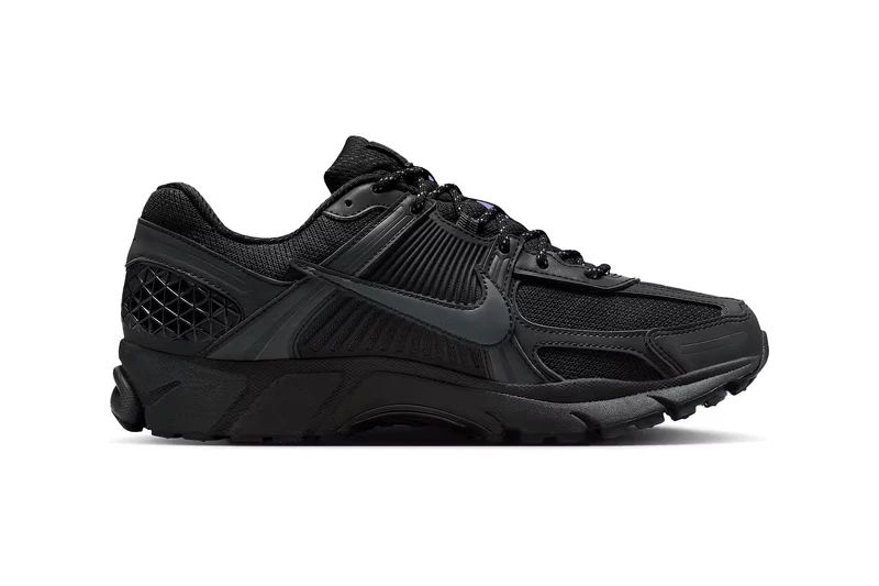 Nike Zoom Vomero 5 Black Reflective 全黑跑鞋 Nike Zoom Vomero 5 Black Reflective 全黑跑鞋