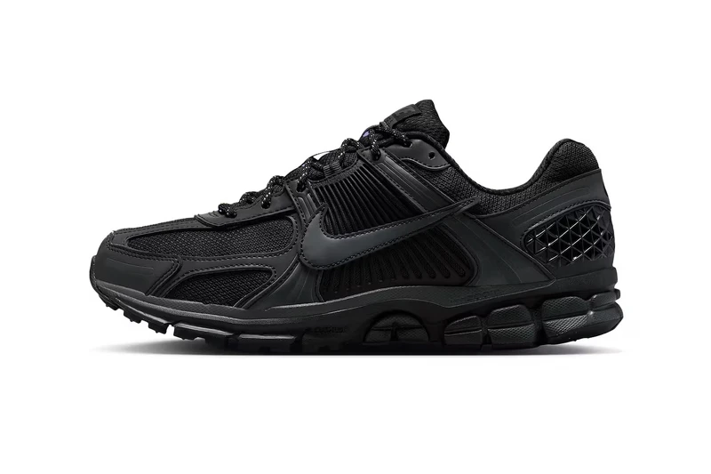 Nike Zoom Vomero 5 Black Reflective 鞋面細節 Nike Zoom Vomero 5 Black Reflective 鞋面細節