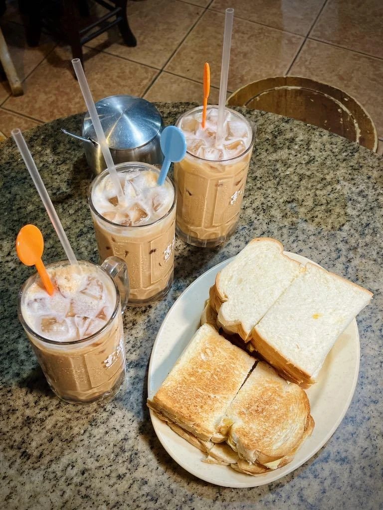 拉茶&冷牛油咖椰吐司|Melody TU 採訪拍攝 拉茶&冷牛油咖椰吐司|Melody TU 採訪拍攝