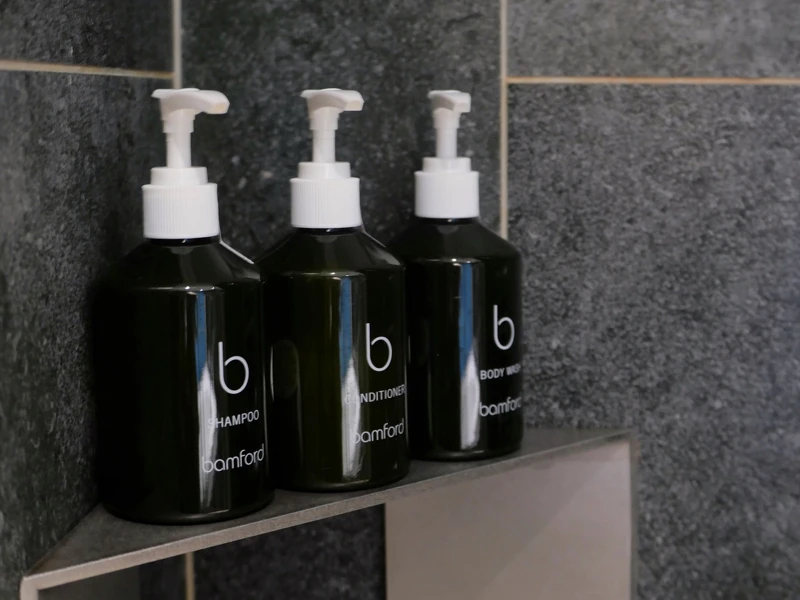 Bamford 備品。 Bamford 備品。