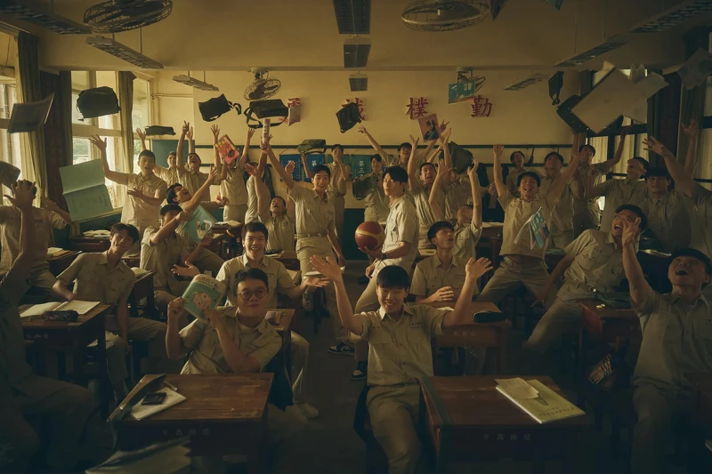 《進行曲》在建中校園中進行拍攝。 《進行曲》在建中校園中進行拍攝。