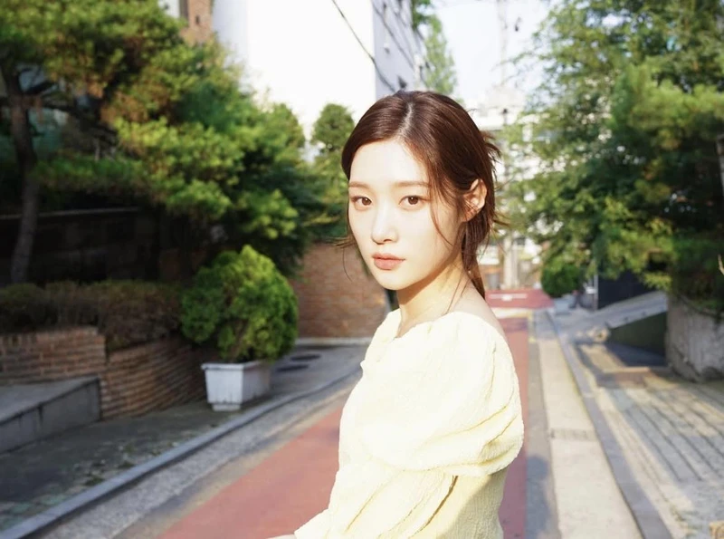 Photo/ IG @j_chaeyeoni Photo/ IG @j_chaeyeoni