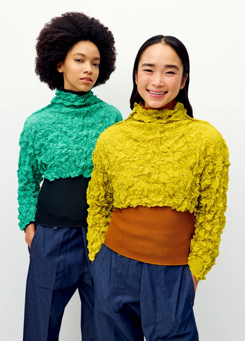 MERINGUE TOP高領長袖上衣。 MERINGUE TOP高領長袖上衣。