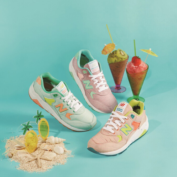 New Balance推出冰沙色球鞋！粉嫩妳的輕甜春日