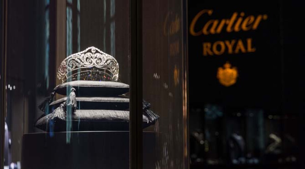 鐘楚紅開場Cartier Royal珠寶展 霸氣演譯女皇風範