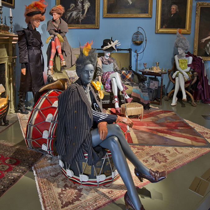 Vivienne Westwood特展，帶你參訪Vivienne的奇幻世界