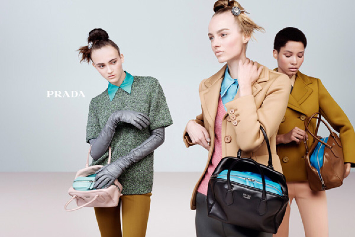 百變丸子頭浪潮襲來！Prada 2015 秋冬廣告，玩味摩登都會女人的優雅禮讚