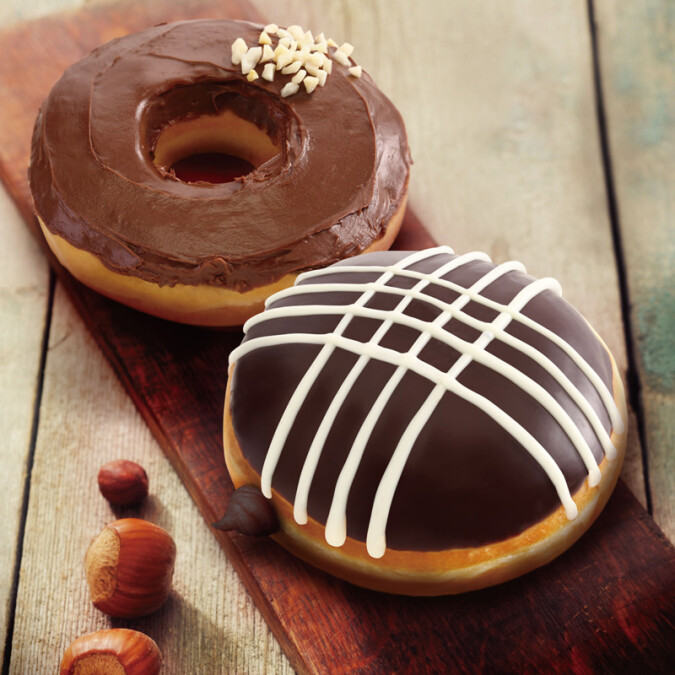秋季暖心甜食！Krispy Kreme推出榛果口味系列甜甜圈