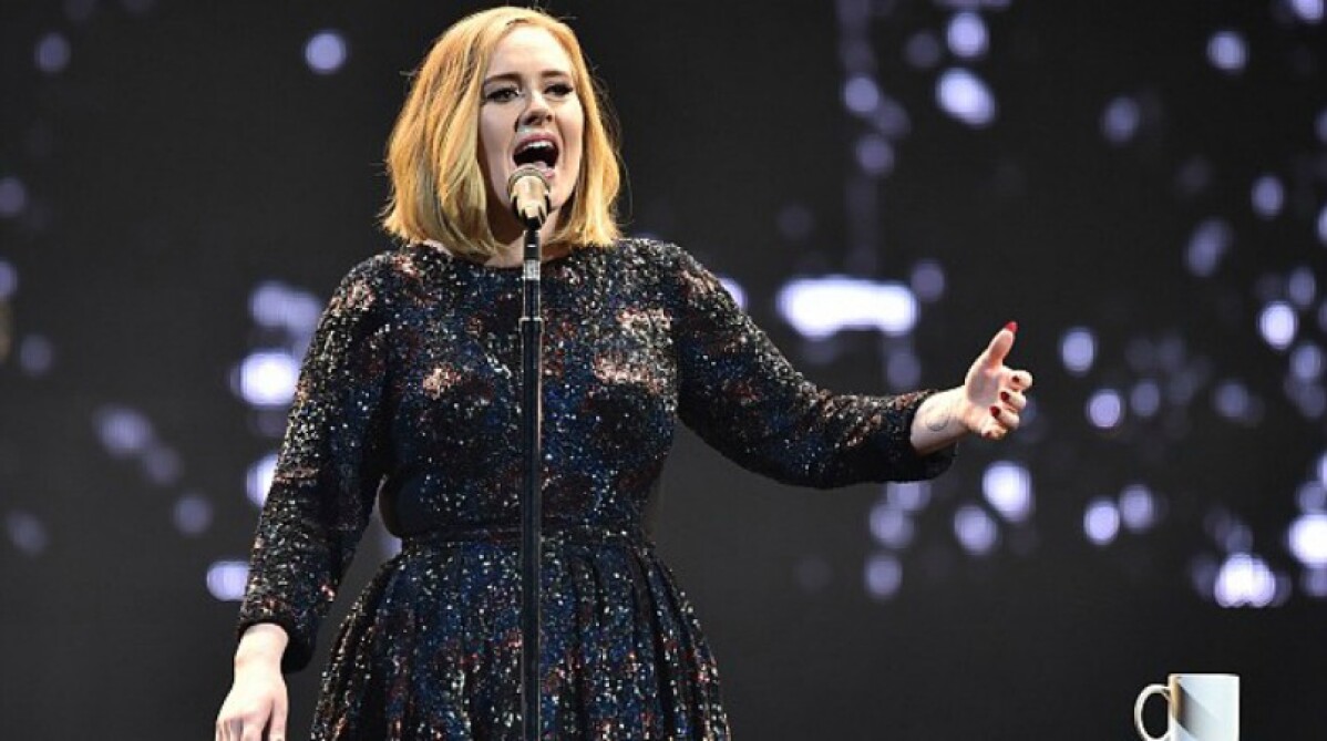愛黛兒Adele是愛神！巡演助女歌迷求婚成功啦