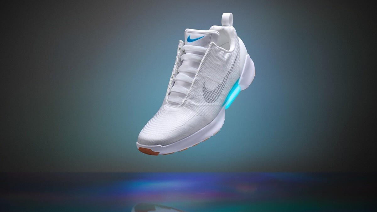 科幻電影情節成真！Nike 推出自動綁鞋帶鞋款HyperAdapt 1.0