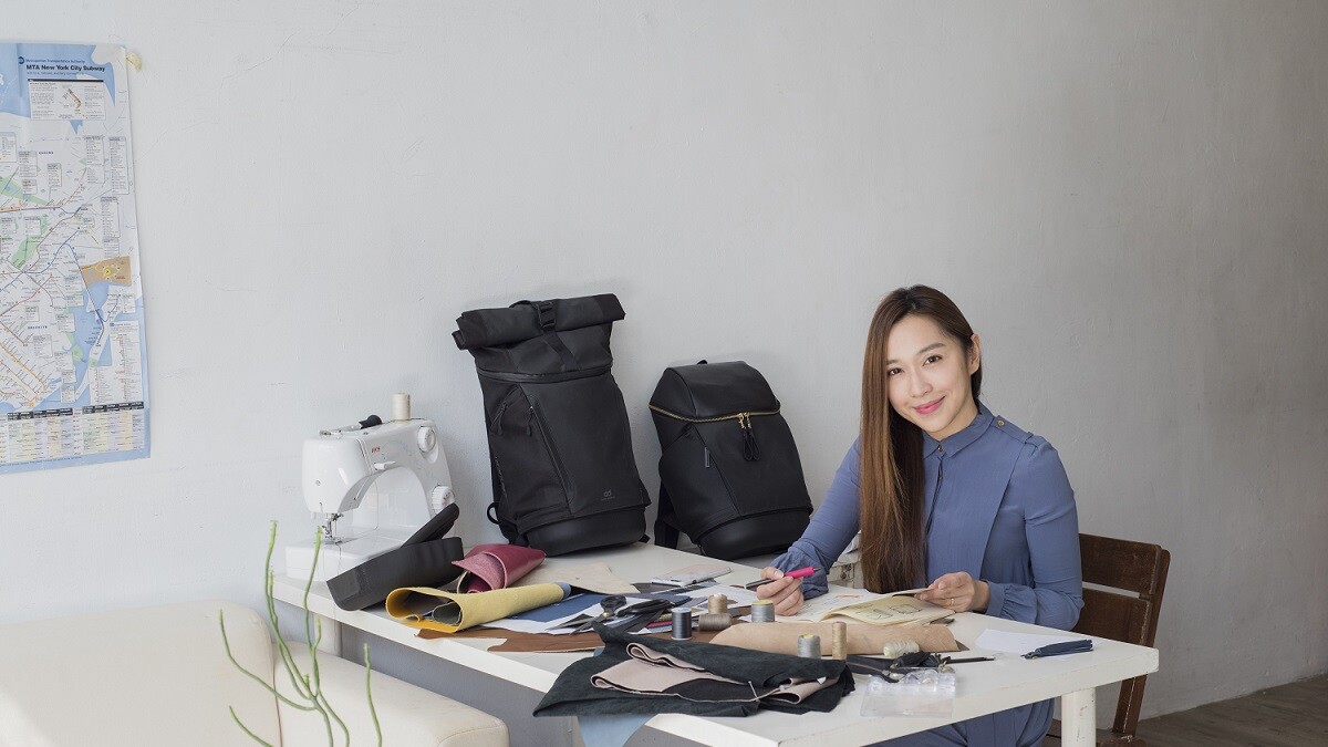 【媽咪經濟學】Shelly Kuo 實用與美觀兼具的快卡背包 