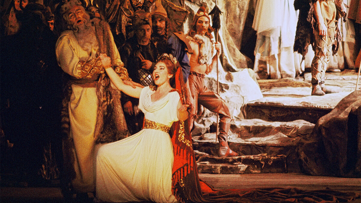 卡拉絲逝世40週年紀念電影《卡拉絲：為愛而聲》一窺歌劇女皇傳奇人生