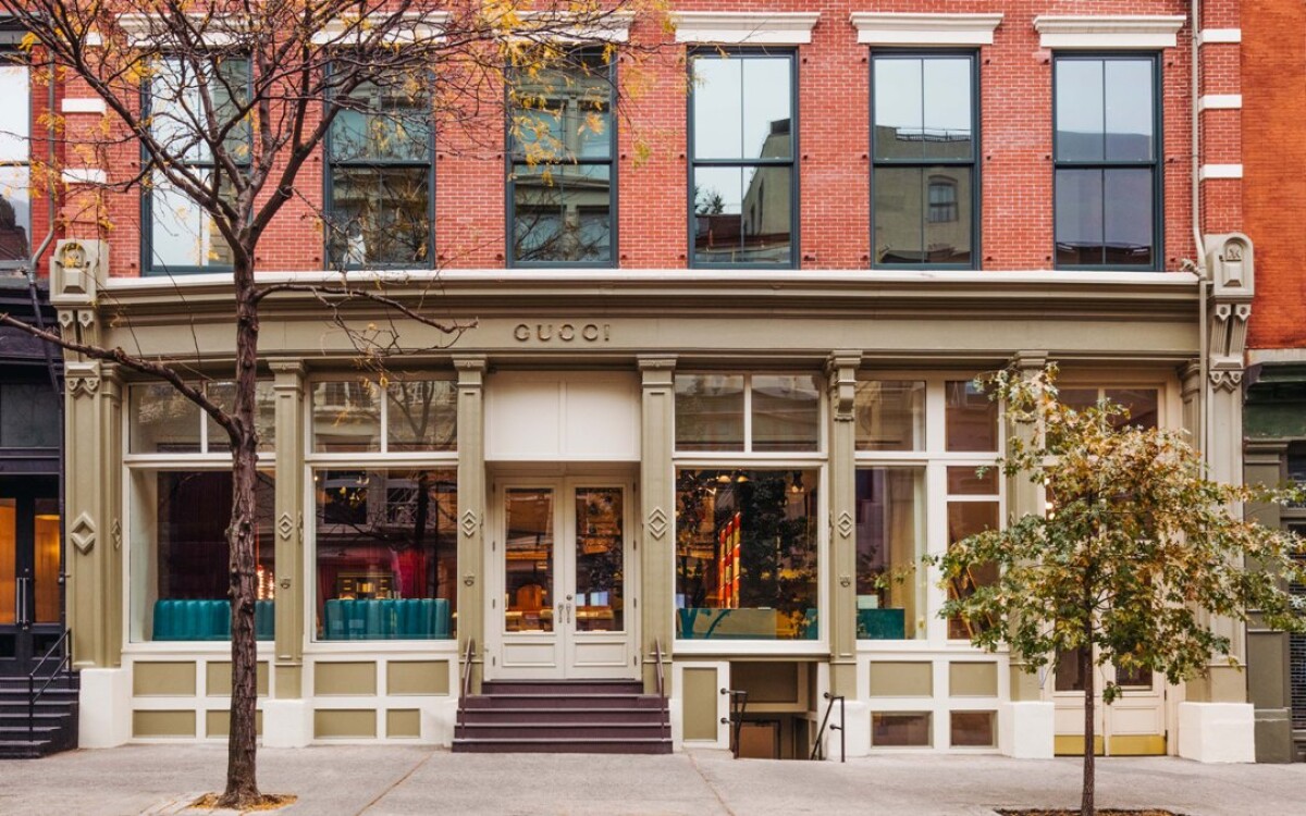 致敬紐約小型獨立書店 古馳全新Gucci Wooster Bookstore 兼具時尚視覺前衛創意與懷古氛圍