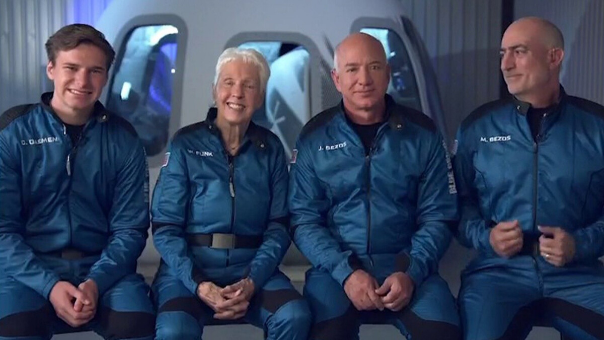 貝佐斯今晚上太空啦！全程直播連結，82歲退役女飛行員、18歲荷蘭學生一同奔向宇宙