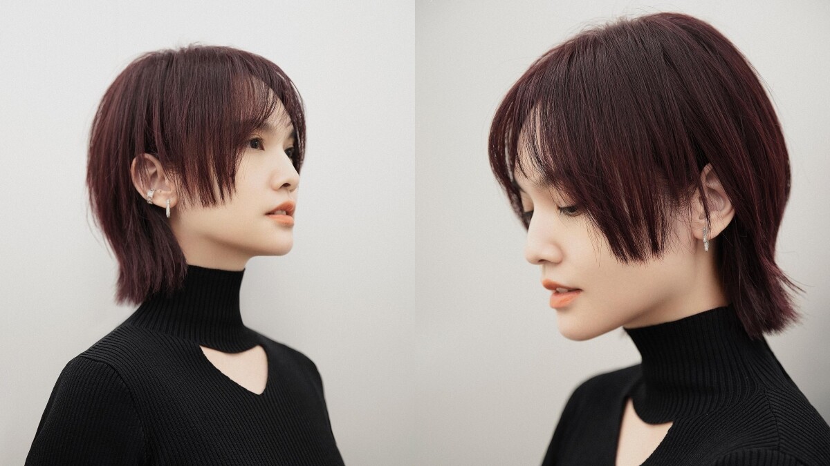 2022短髮範本：楊丞琳區塊剪x顯白莓果色染髮，自然弧度+外翹個性十足