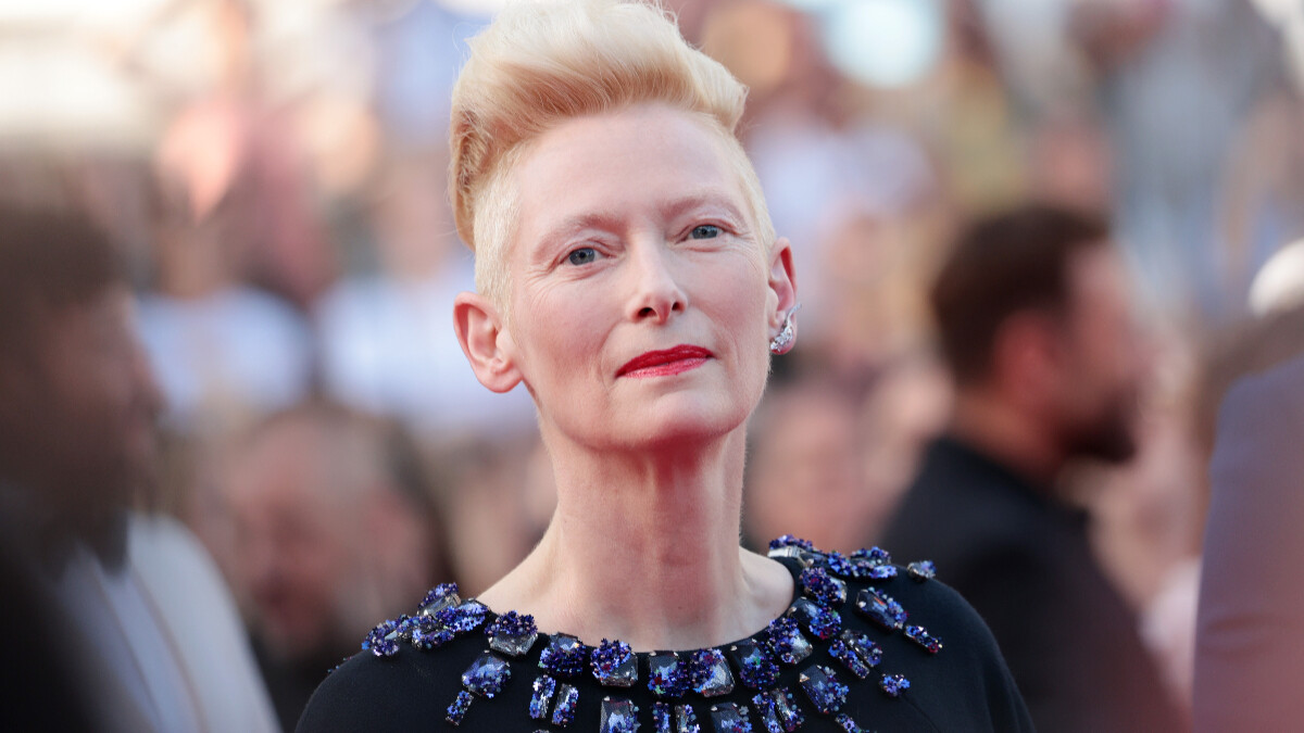 Tilda Swinton蒂妲史雲頓仙氣女王的6件事！和黛安娜王妃是同學，自認是酷兒