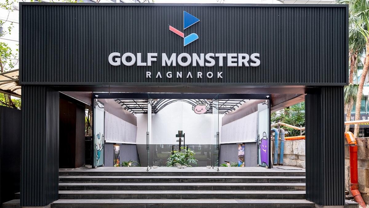 全台最大佔地450坪高爾夫室內模擬練習場「GOLF MONSTERS」，打造台北市中心高質感的高球綠洲