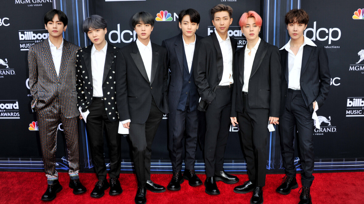 BTS防彈少年團10大驚人紀錄!曾登倫敦Wembley球場開唱、多項金氏世界紀錄、韓國首個修法特例
