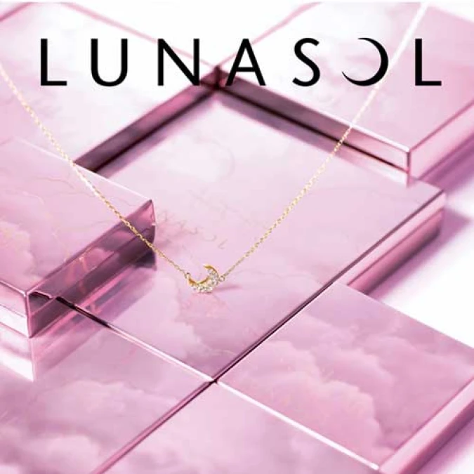 15週年限定!LUNASOL X 珠寶品牌AHKAH聯名系列燒死人~