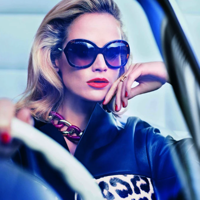 昆凌婚禮選用！雅詩蘭黛「絕對慾望奢華潤唇膏」給女人終極自信「唇」在感