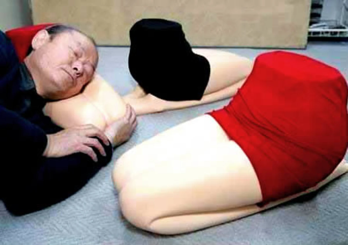 血漿、披薩、女人大腿！現在的枕頭設計怎麼這麼多元