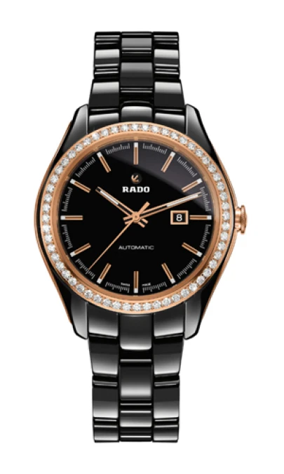 RADO「HyperChrome」新錶亮相 侯佩岑完美演繹都會風情