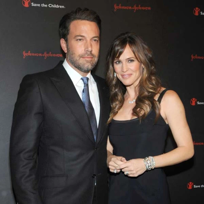 小班珍妮佛10年婚姻告終,宣告離婚!