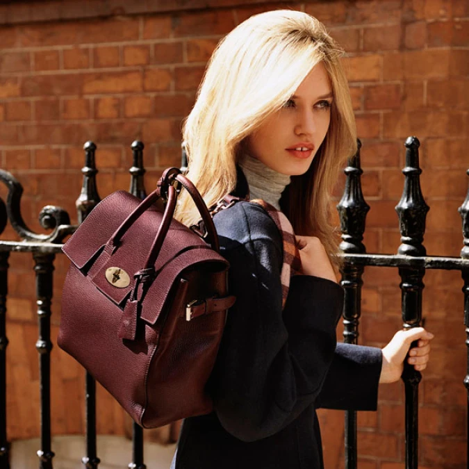 Mulberry 2015 秋冬形象廣告: 來自倫敦Chelsea紅磚街道的故事