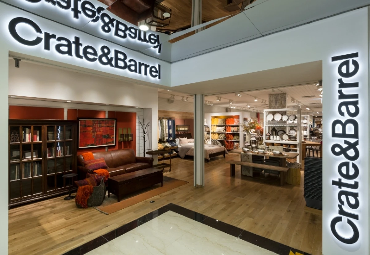 迷倒潔西卡艾芭、卡麥蓉狄亞、荷莉貝瑞,美式家居Crate & Barrel 敲敲你家大門 !