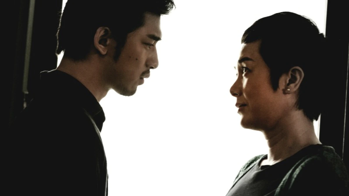 一人分飾三角、大談姊弟戀!陳柏霖新片《再見,在也不見》自曝處女座潔癖性格