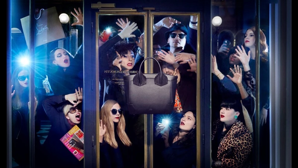 高調、嫵媚、放縱…Christian Louboutin紅底鞋新包讓女人都瘋了!