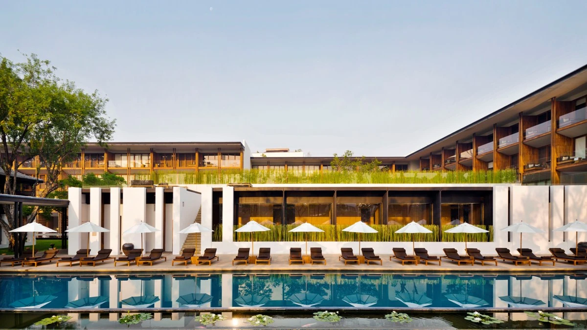 一個泰國四款清涼，隱藏版超廣角泳池大公開