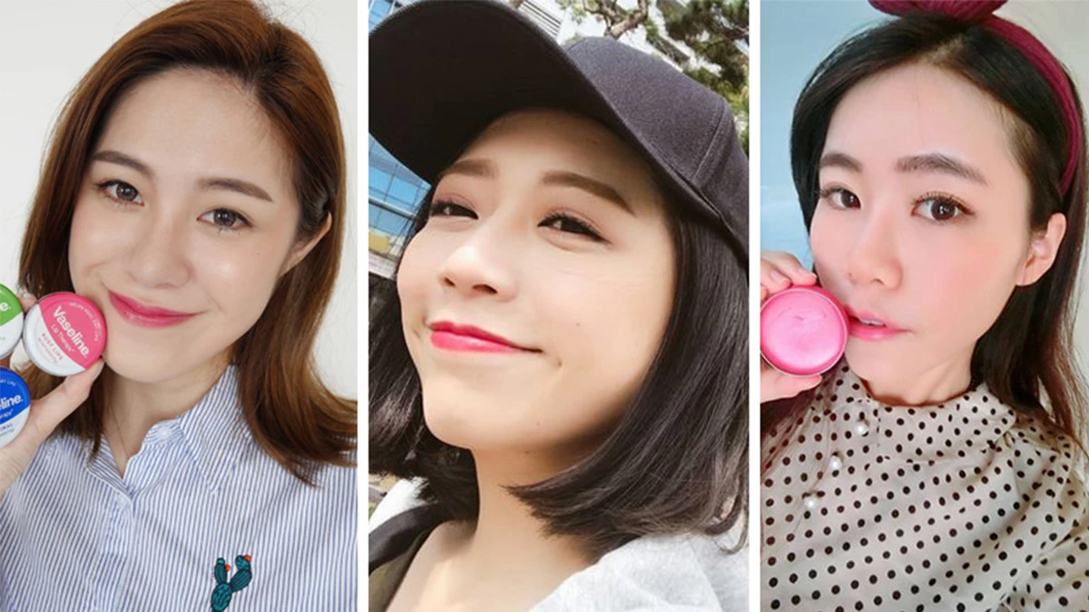 部落客包包大直擊!竟然全都有凡士林小圓罐!寧願不帶唇膏也不能不帶的凡士林,可是時尚部落客泰拉、逸歡及老虎狗外出唇妝的必備救星~