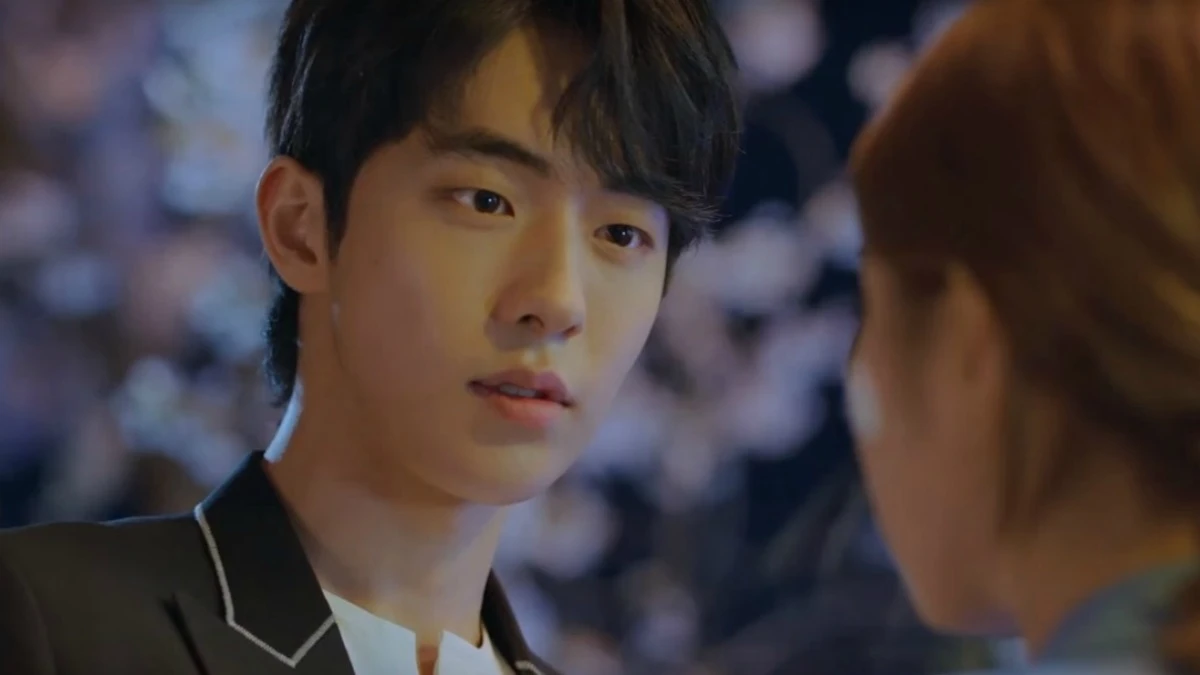 南柱赫歐巴化身帥氣水神！漫畫改編新劇《河伯的新娘》，攜手申世景、Krystal等高顏值組合