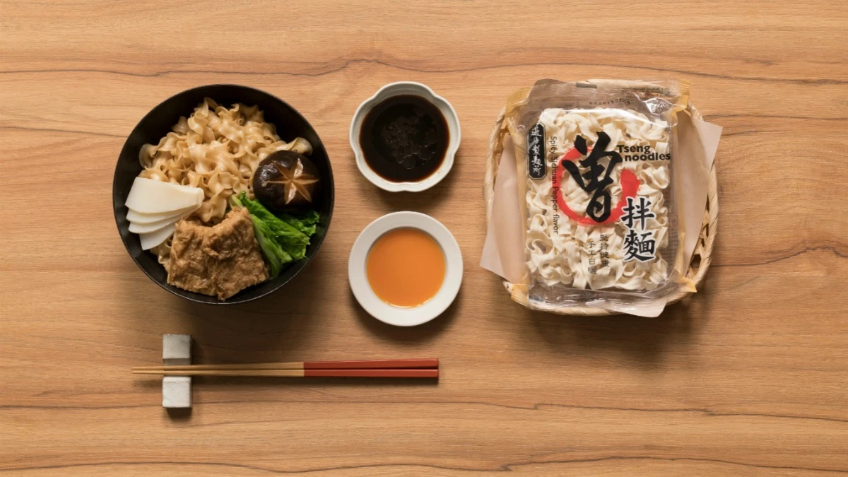 泡麵也能Q彈有嚼勁!超適合忙碌上班族,網購人氣美食「曾拌麵」吃過沒?