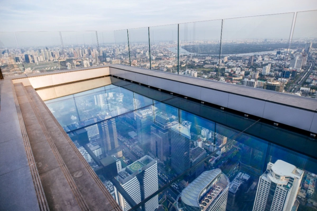 曼谷天際線新地標 挑戰懼高極限Mahanakhon Skywalk天空步道矚目登場