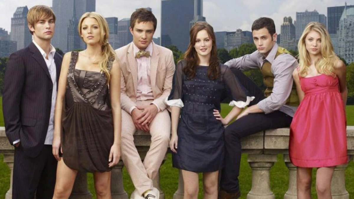 《花邊教主Gossip Girl》確定開拍全新一季！續集拉到8年之後，紐約曼哈頓上東區新一代年輕男女的愛恨情仇