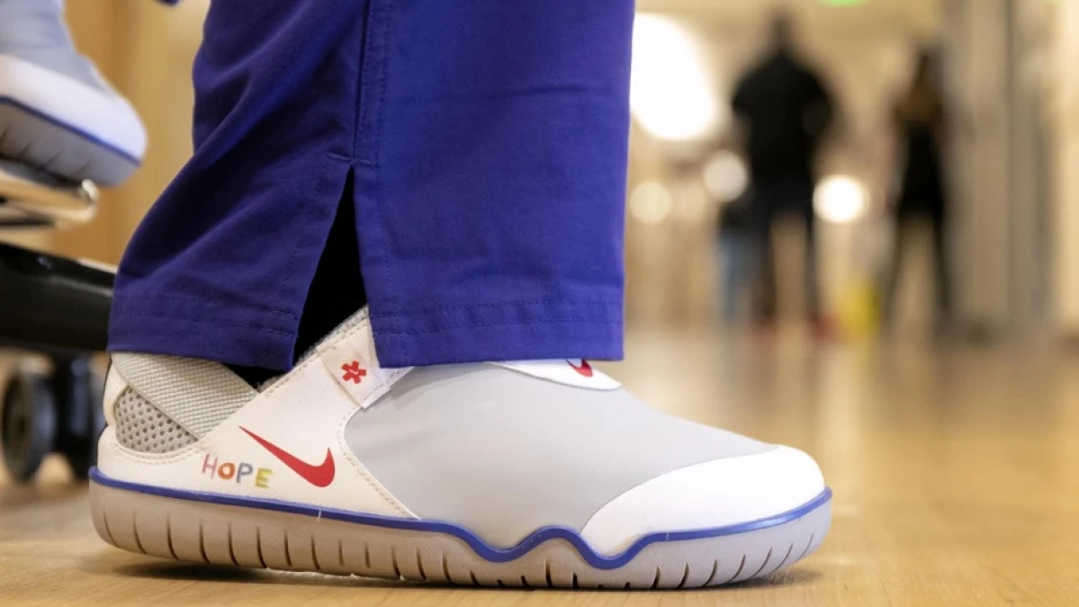 為前線醫護送暖!Nike捐3萬雙Hope刺繡運動鞋,為第一線工作人員加油打氣