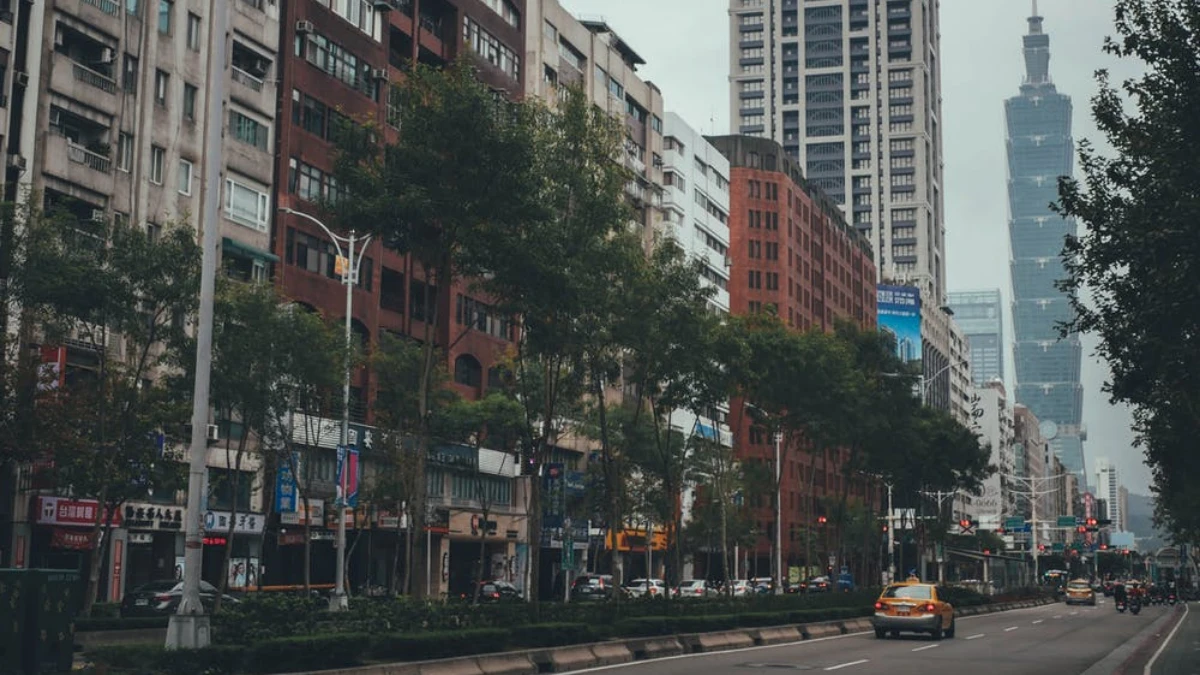 全國三級警戒延長至7/26!5大「微解封」指引公開,部分戶外、室內場所開放