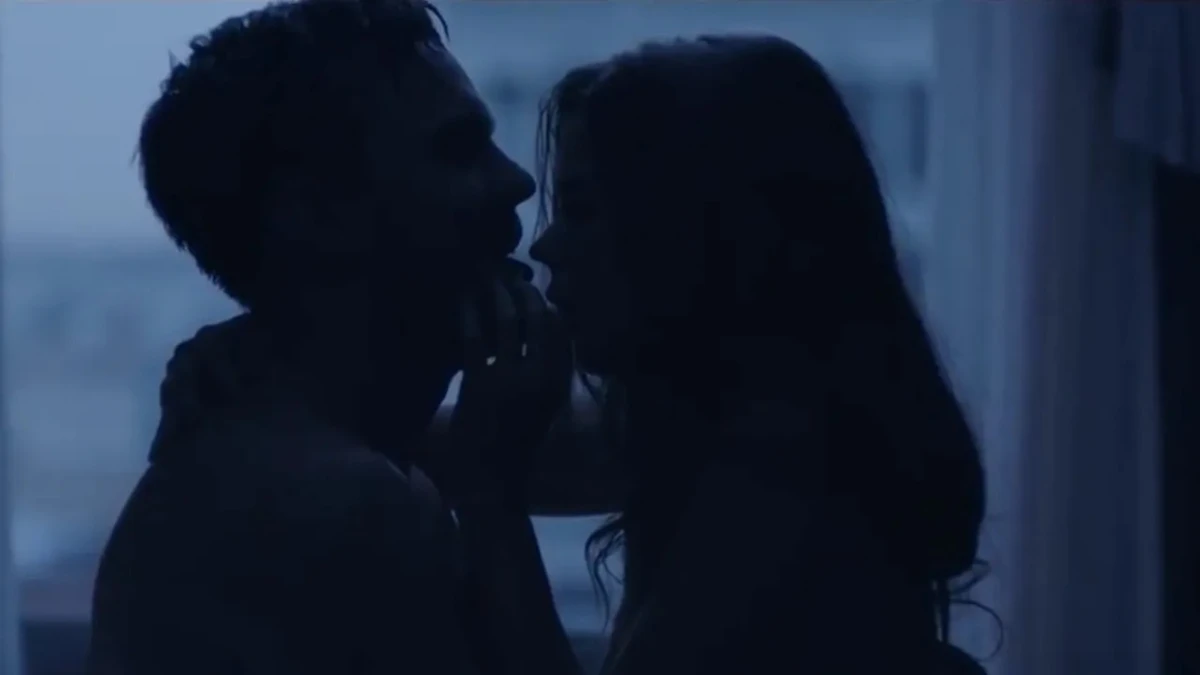 A片的招式不是不行，但覺得什麼都可以照著做的男人，只是個笨蛋而已