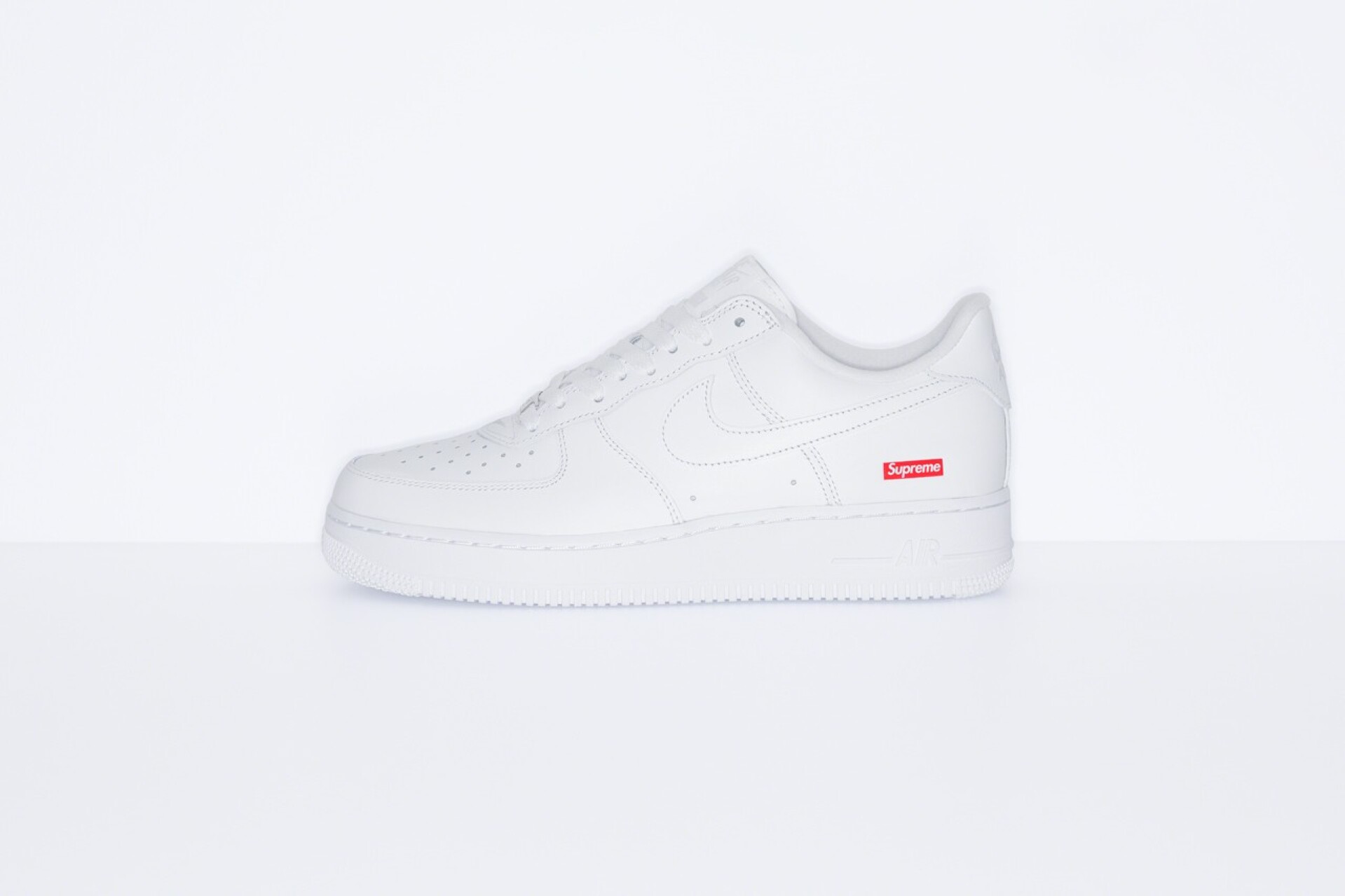 air force one nike supreme